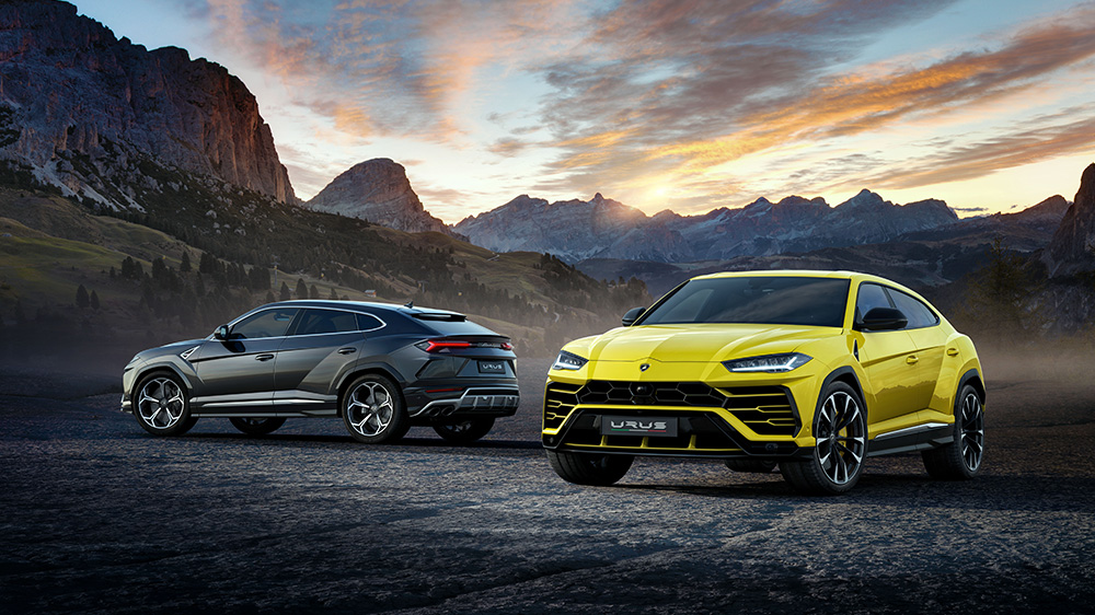 JAXBlog_Pirelli_LamborghiniUrus_1.jpg