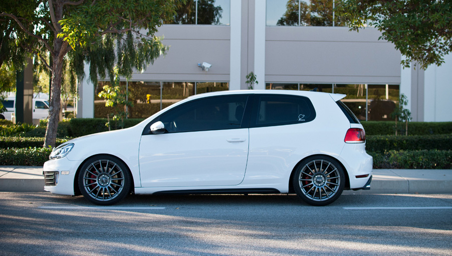 Golf-VI-GTi-OZ-Racing-Superturismo-LM---3.jpg